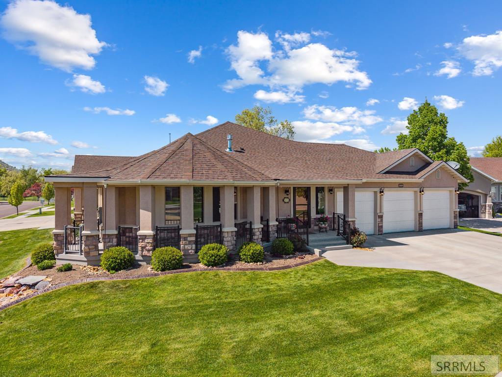 482 Brassie Circle Property Photo