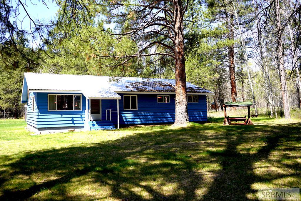 3036 Hwy 93 Property Photo