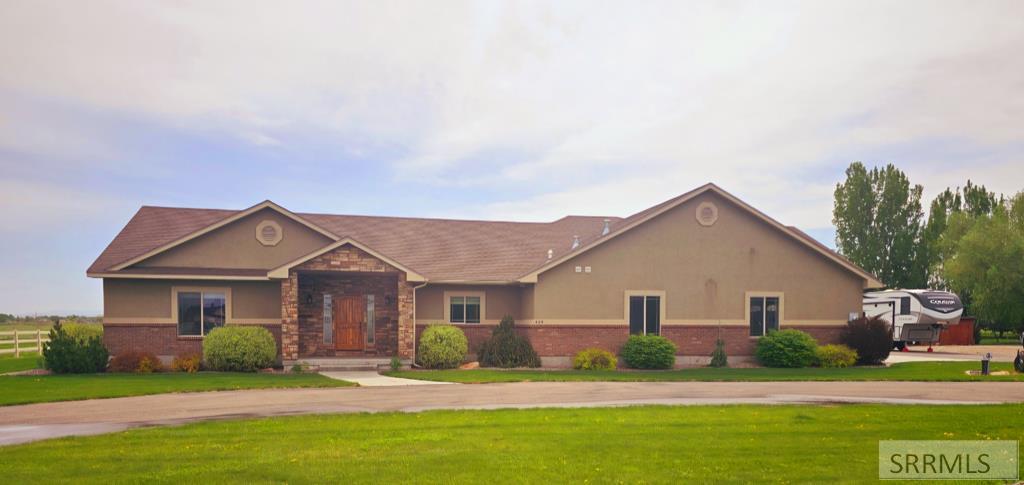 424 N 3846 E Property Photo