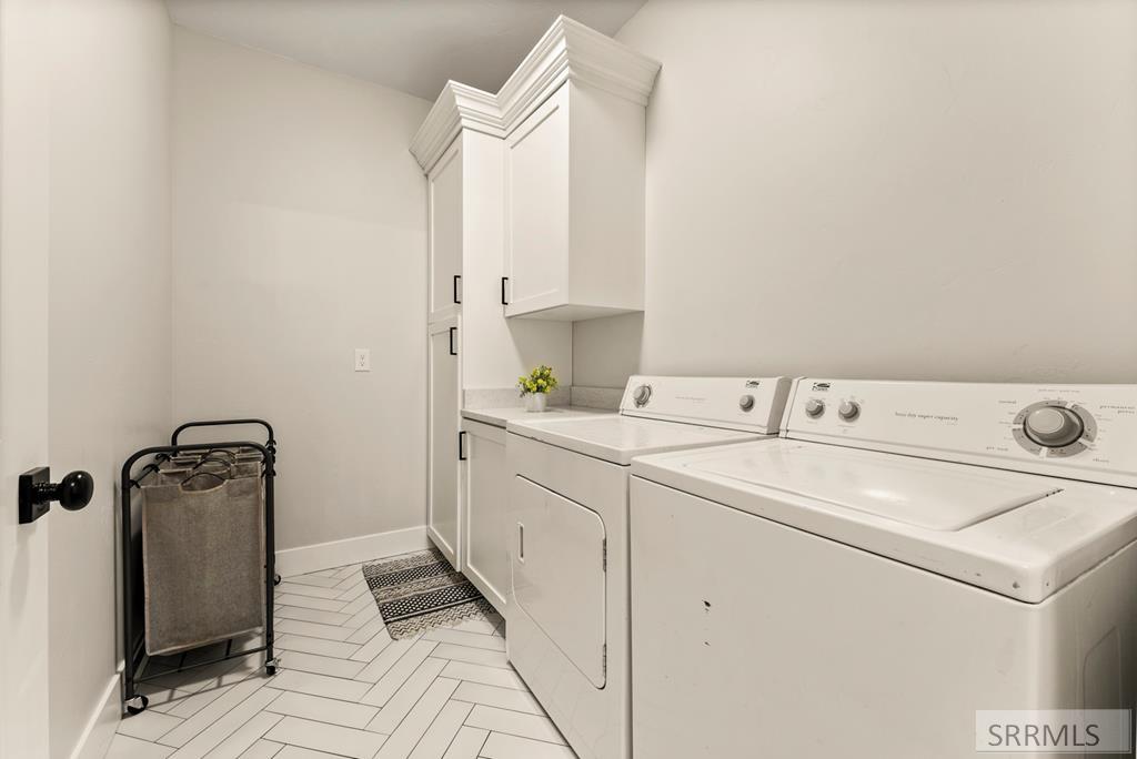 3658 E 7 N Property Photo 21