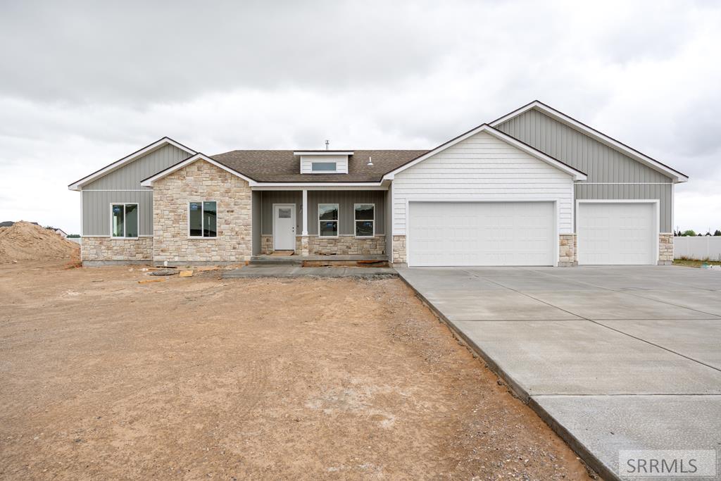 1586 N 845 E Property Photo 1