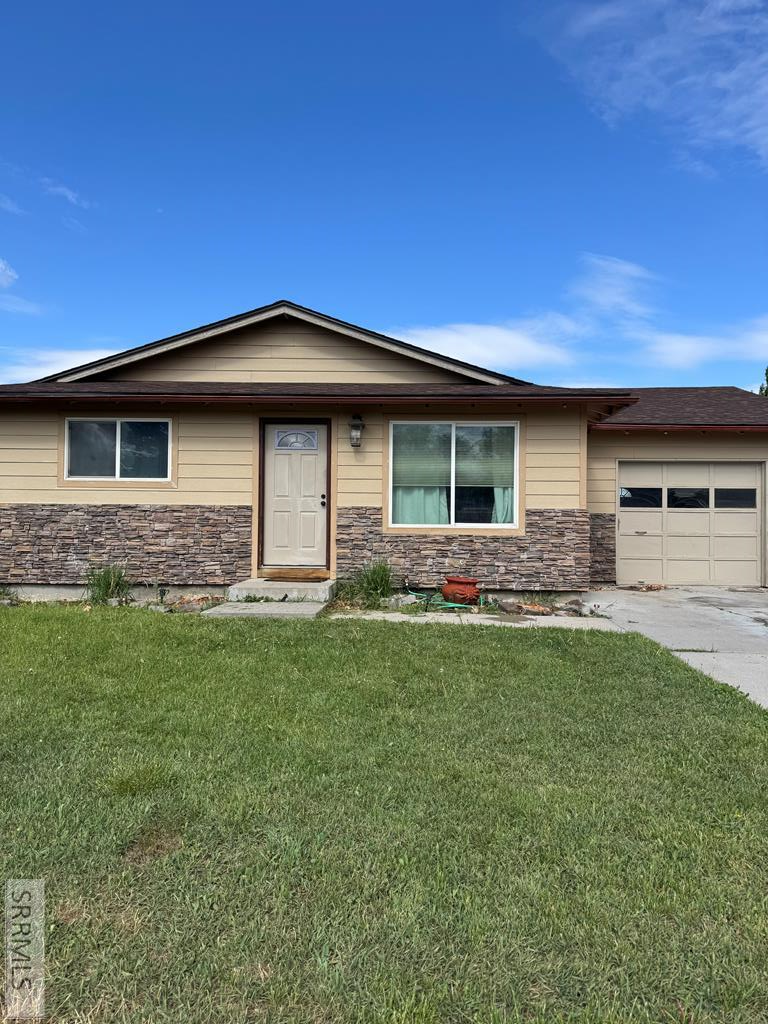 3911 Sandpiper Drive Property Photo