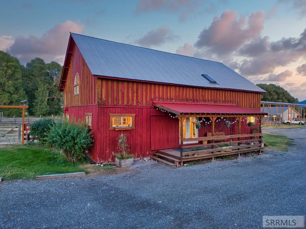 36 Trumpeter Road Property Photo 26