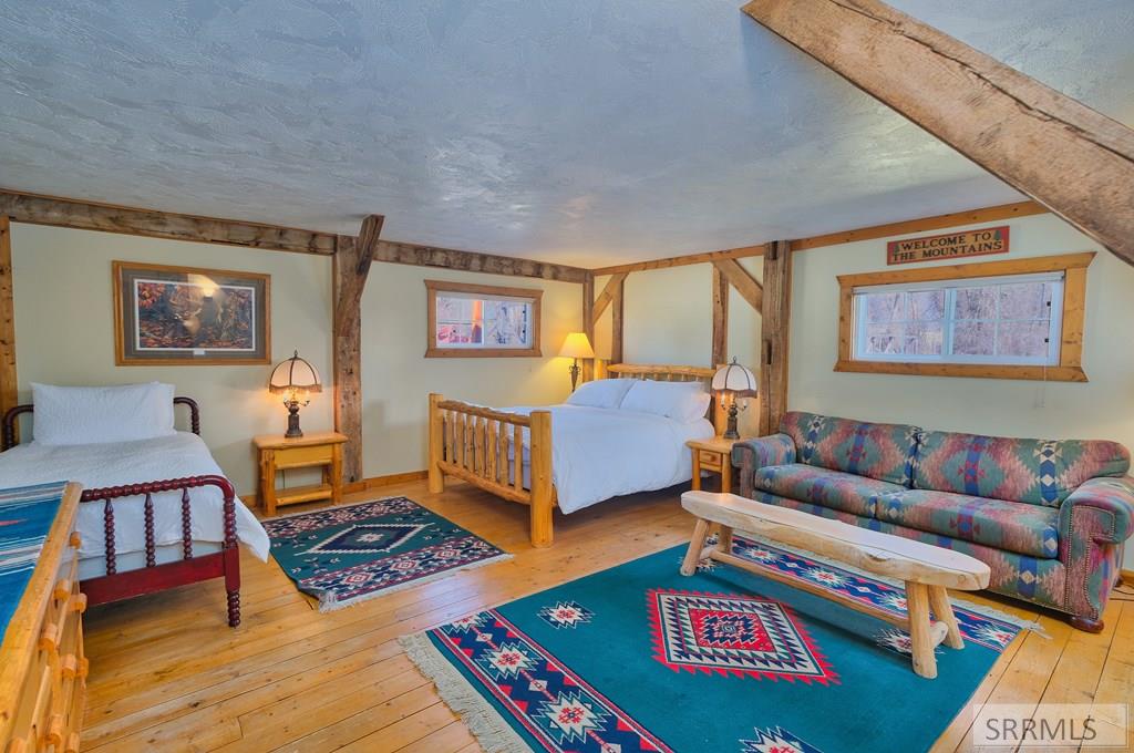 36 Trumpeter Road Property Photo 28