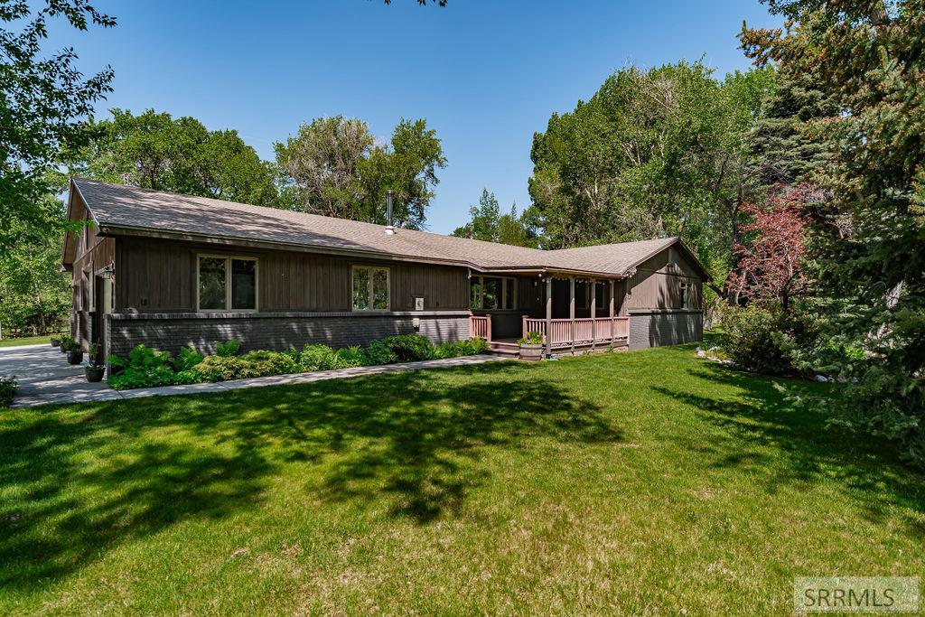 463 N 4108 E Property Photo