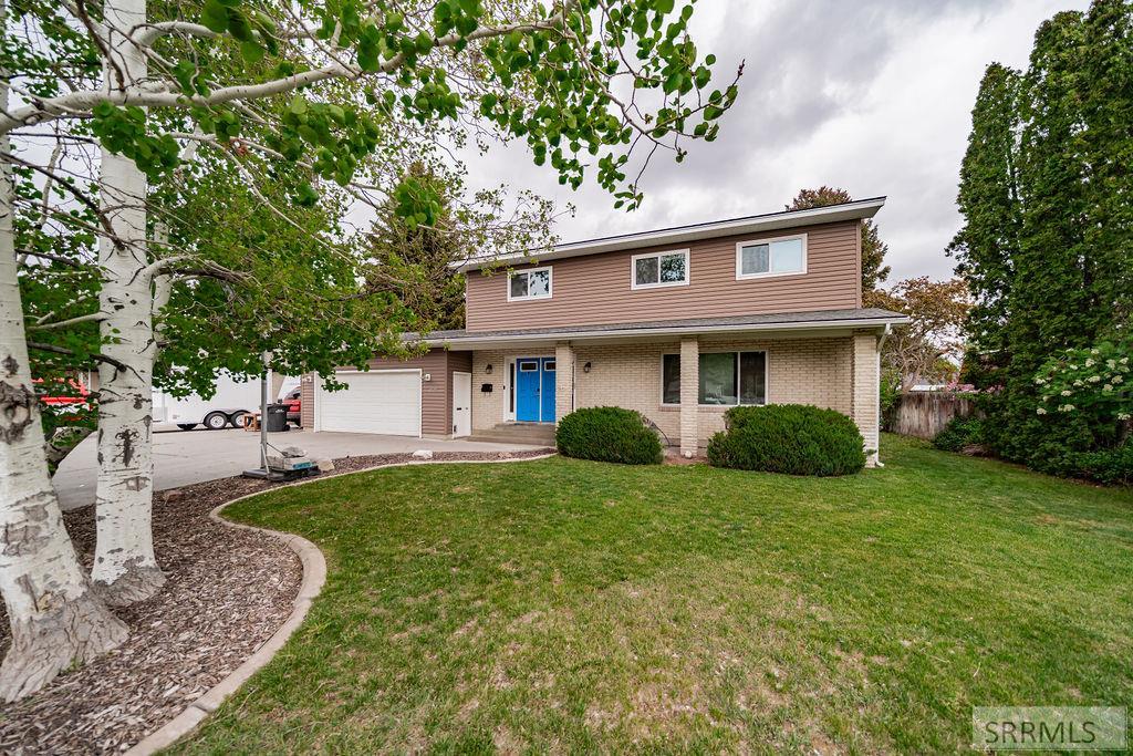 2325 Balboa Drive Property Photo
