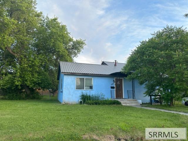 798 Garfield Street Property Photo