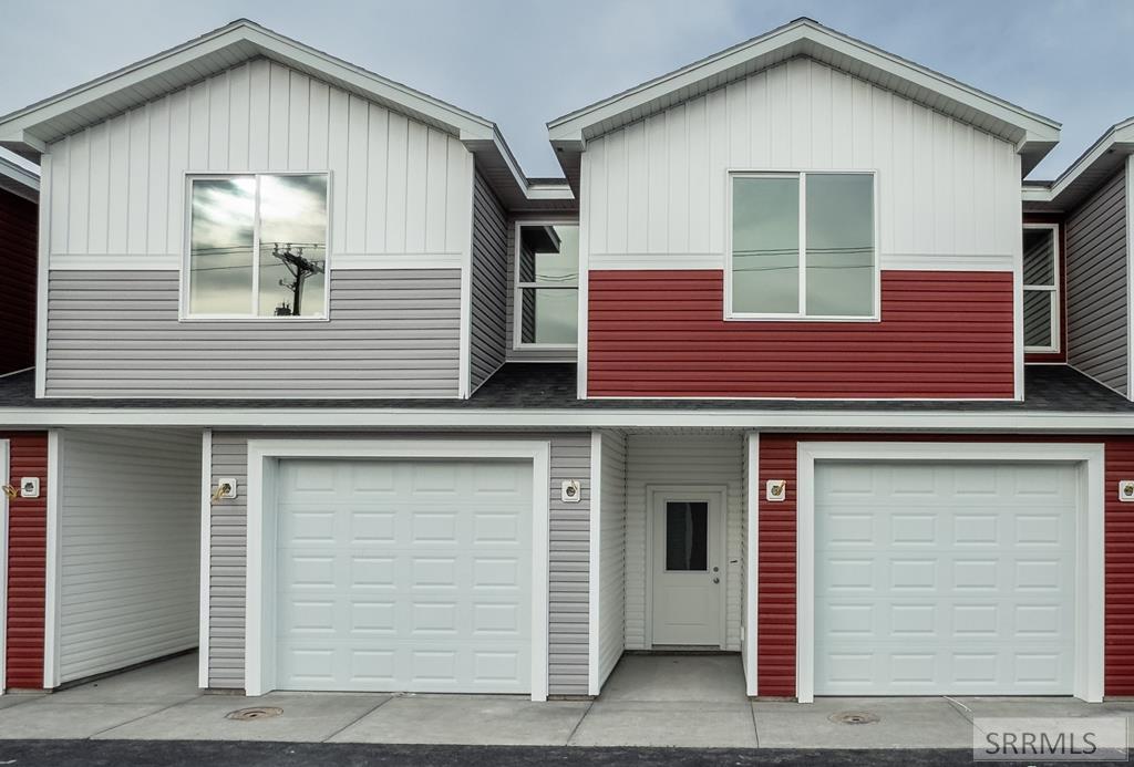 2435 Caddis Way Property Photo