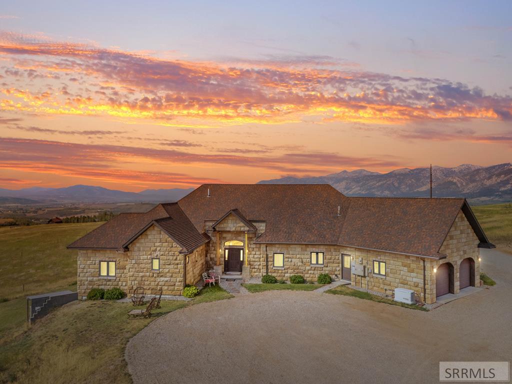 2220 Aspen Hollow Rd