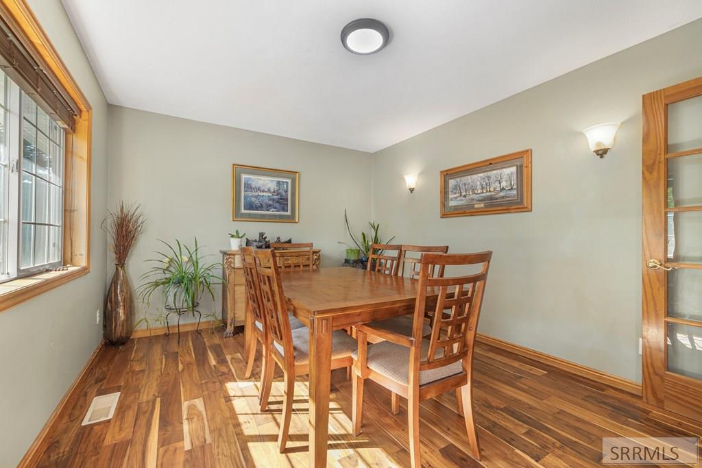 634a N 3565 E Property Photo 6
