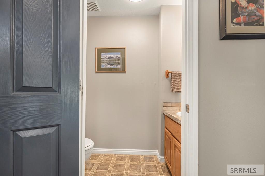 634a N 3565 E Property Photo 14