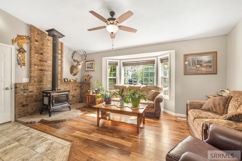 634a N 3565 E Property Photo 15
