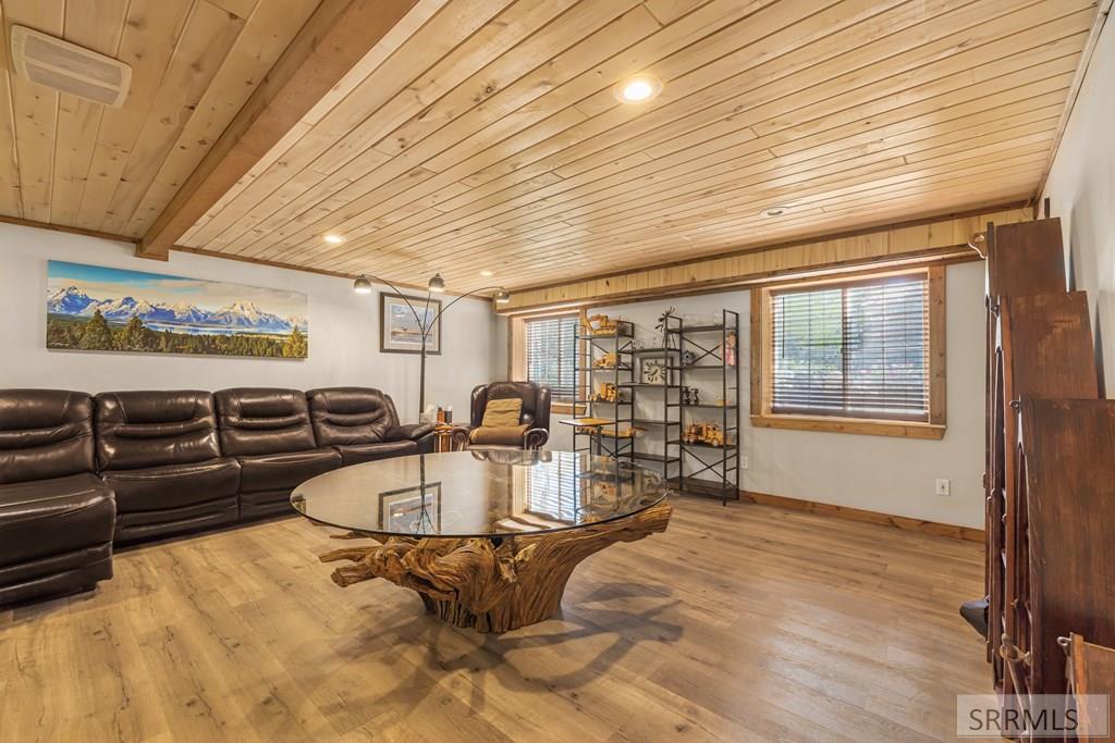 634a N 3565 E Property Photo 28