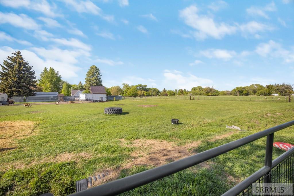 634a N 3565 E Property Photo 51