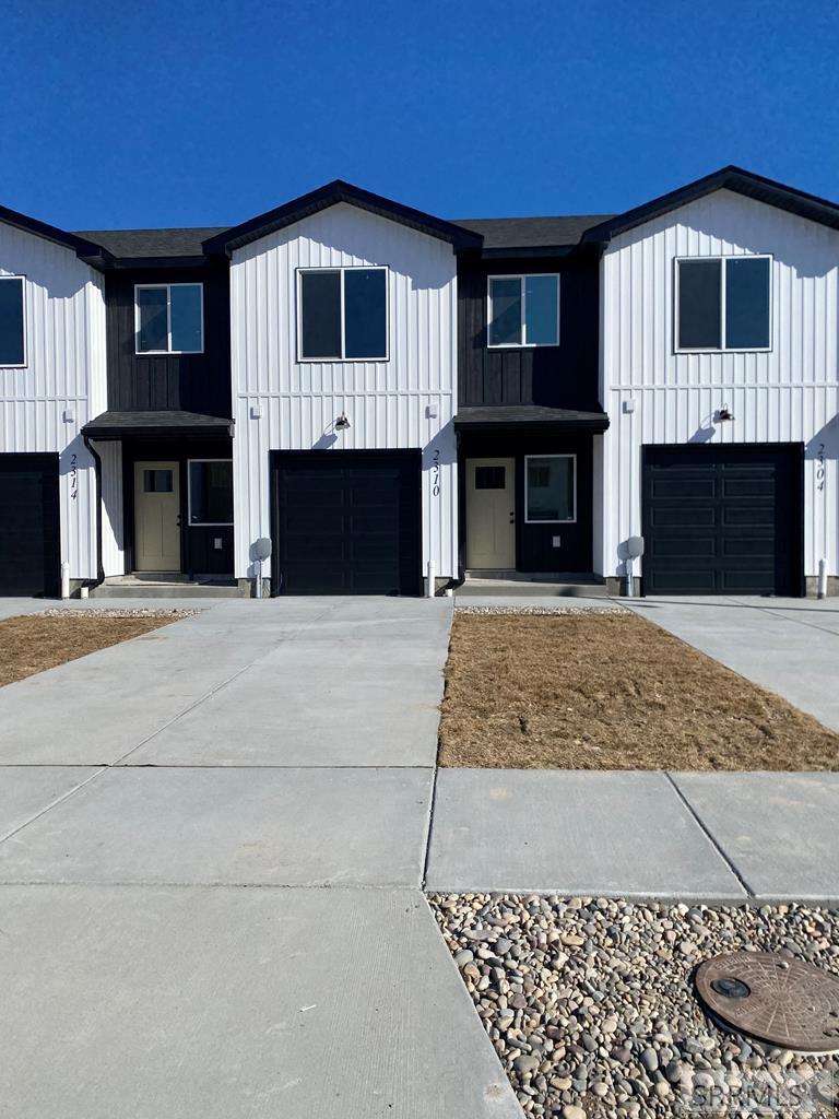 2324 Caliber Place Property Photo 1
