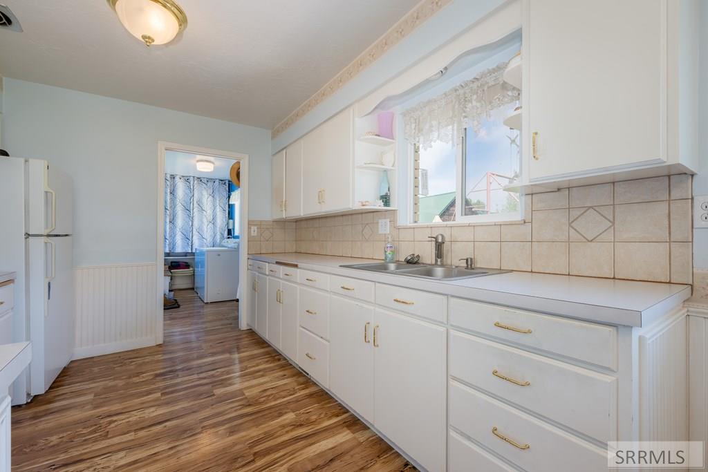3543 665 N Property Photo 11
