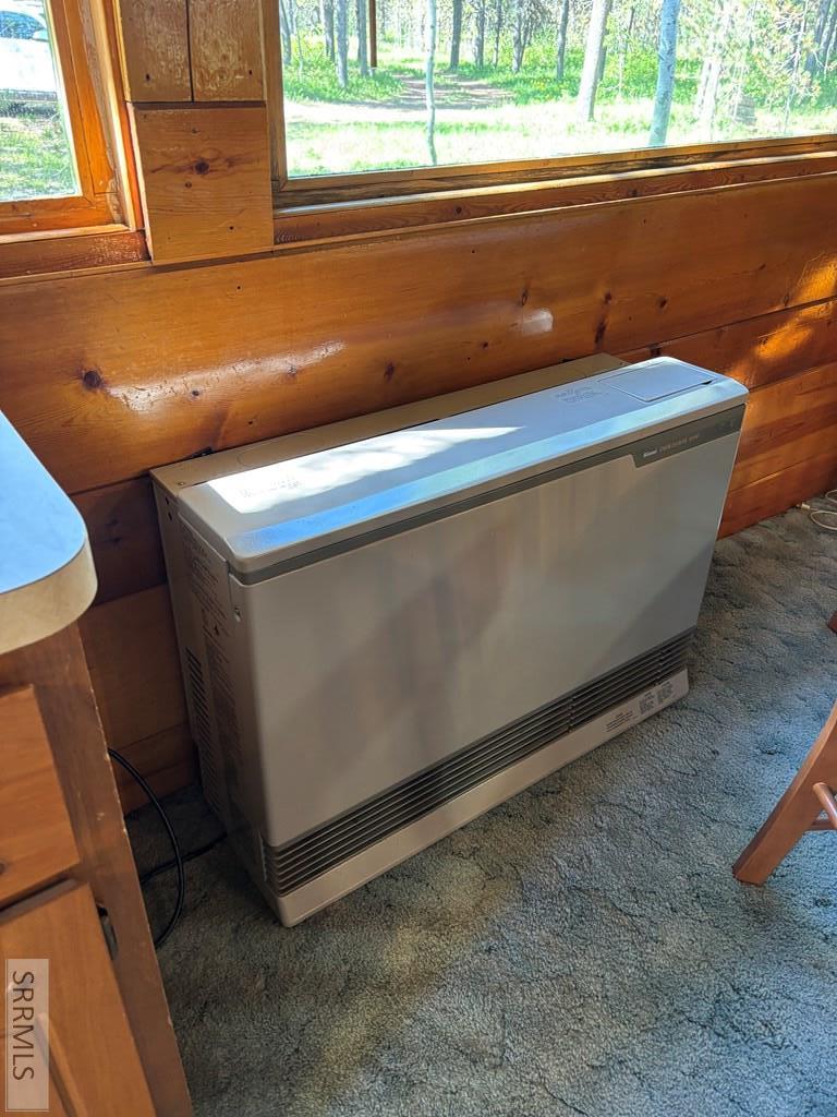 3735 Riverside Drive Property Photo 10