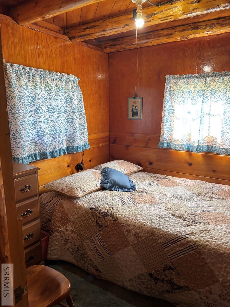 3735 Riverside Drive Property Photo 11