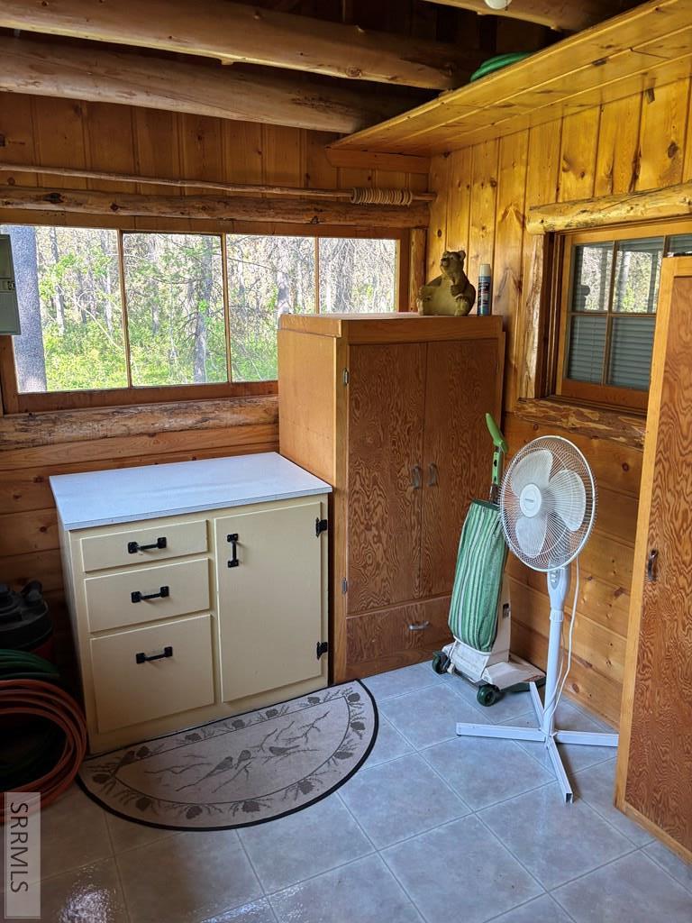 3735 Riverside Drive Property Photo 15