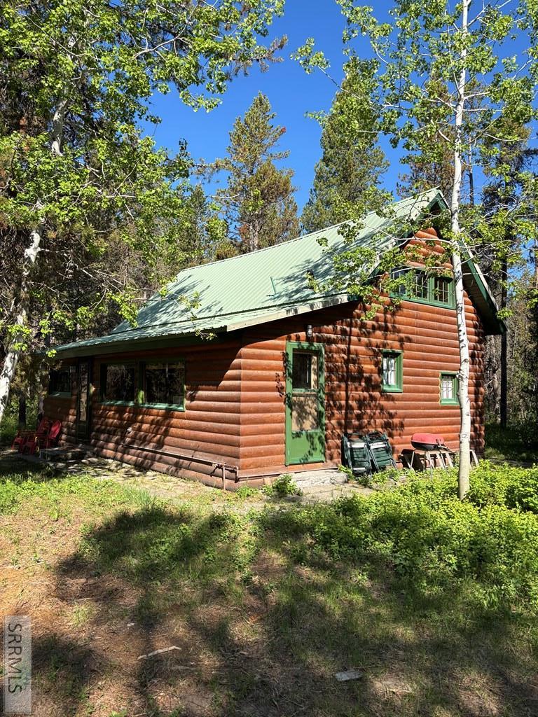 3735 Riverside Drive Property Photo 17