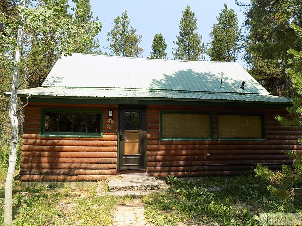 3735 Riverside Drive Property Photo 18