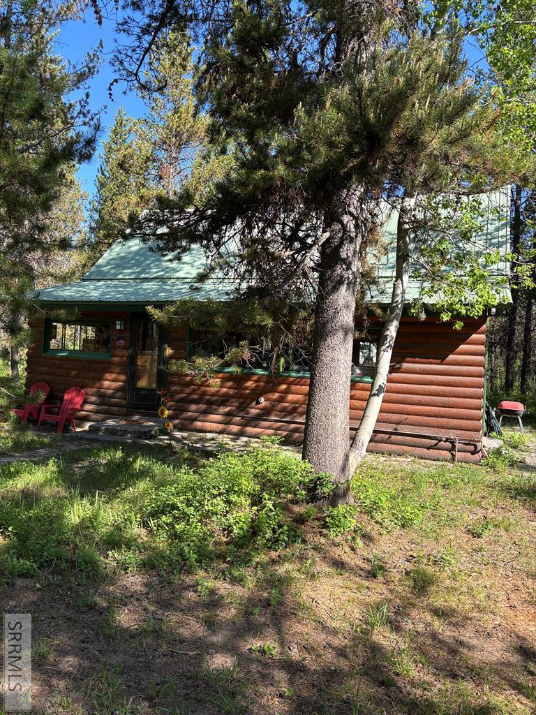 3735 Riverside Drive Property Photo 19