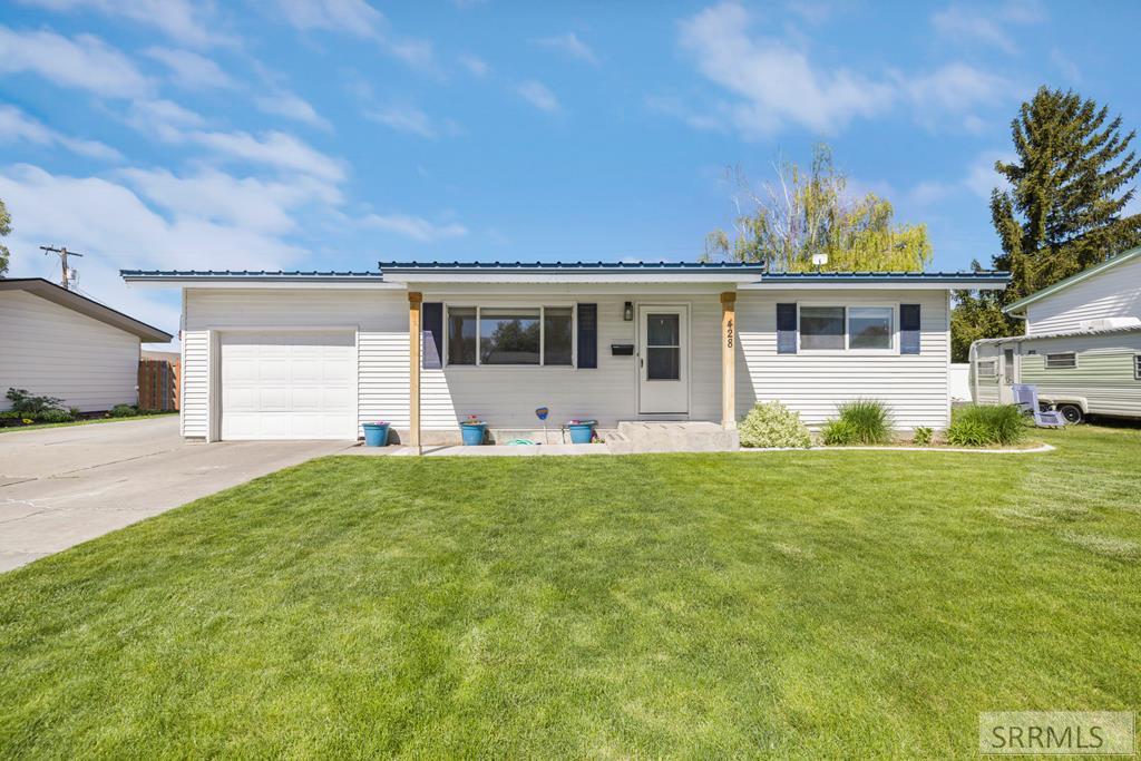 428 Shelley Avenue Property Photo 1