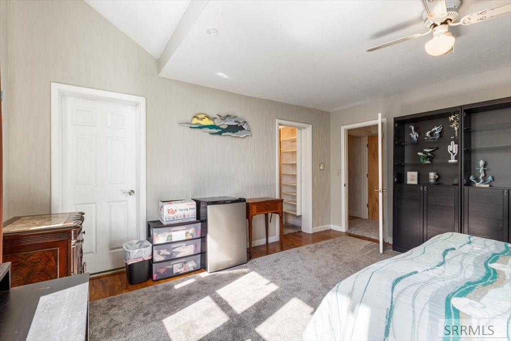 1052 E 129 N Property Photo 21