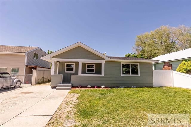 227 Park Avenue Property Photo 1