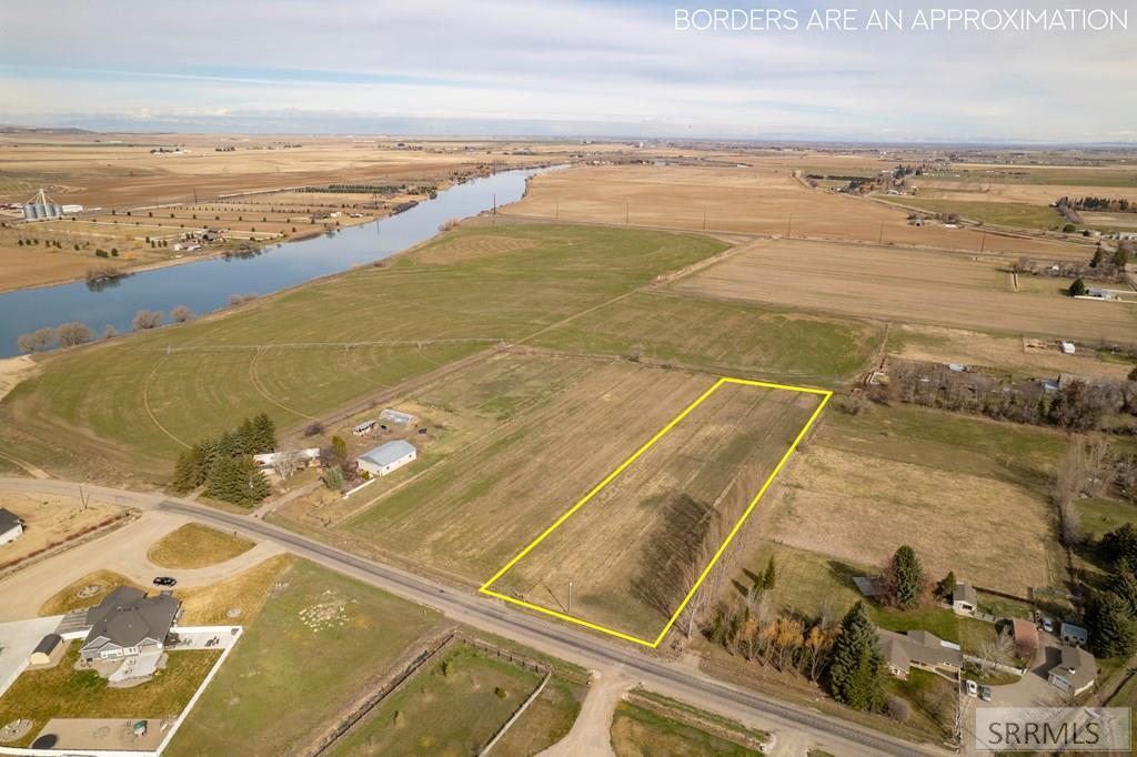 Tbd N Riverfront Drive Property Photo