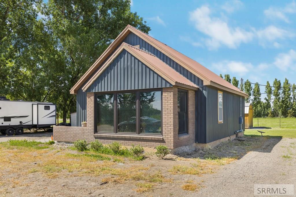 3576 W 2000 N Property Photo 1