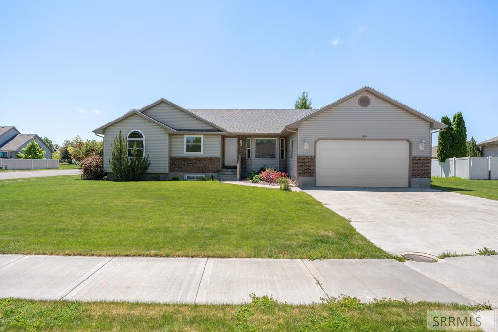 3894 Jordan Circle Property Photo 1