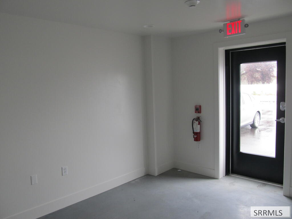 3804 E Indian Creek Loop Property Photo 6