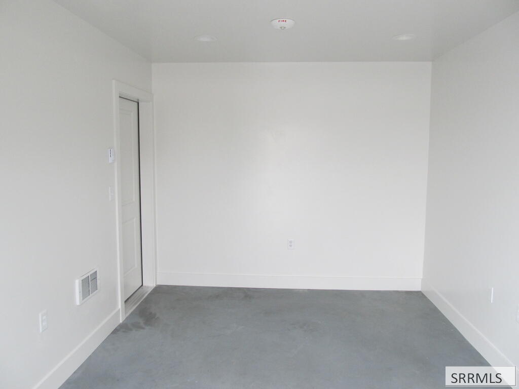 3804 E Indian Creek Loop Property Photo 7