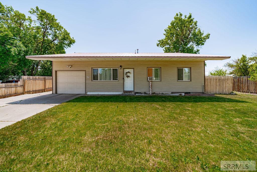 230 N Monte Vista Drive Property Photo 1