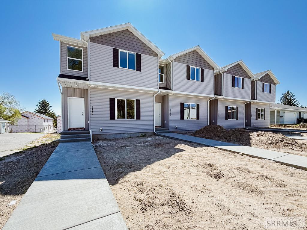 1276 Bingham Avenue Property Photo 1