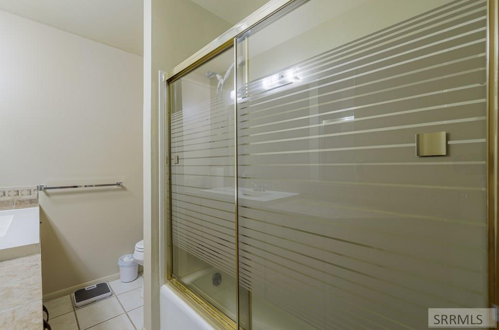 147 N 3900 E Property Photo 24