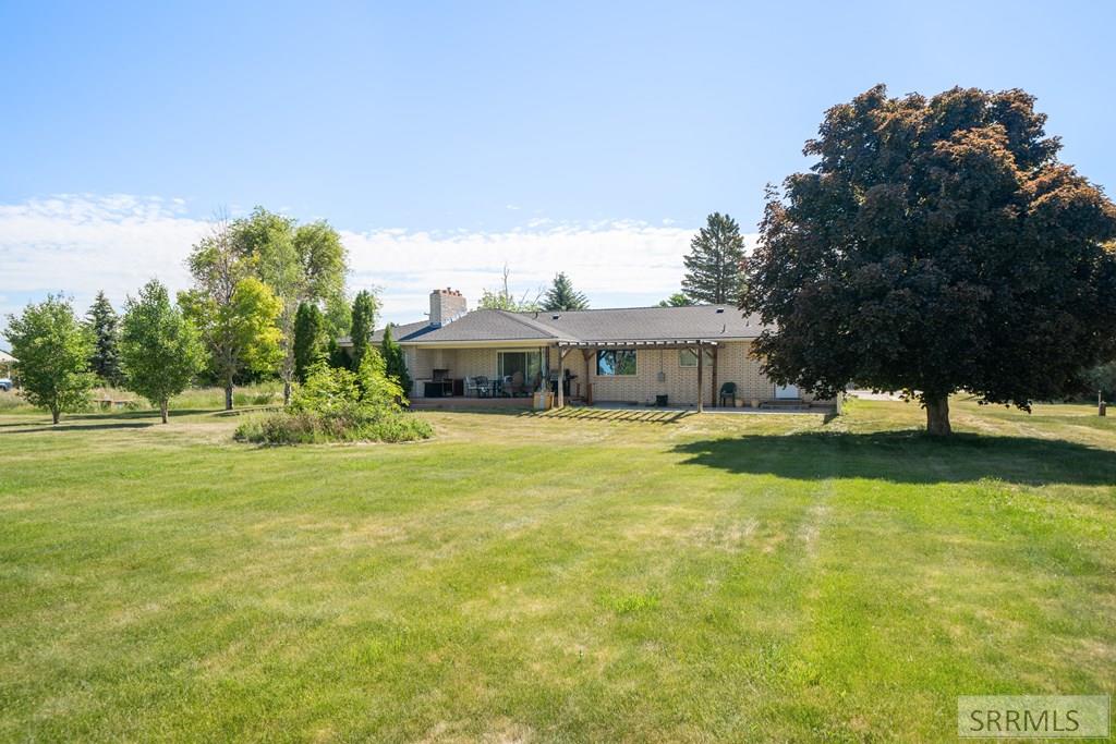 147 N 3900 E Property Photo 44