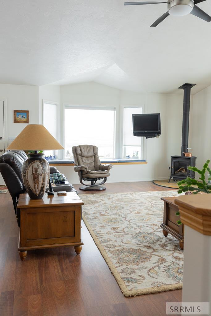 1027 E Butte Road Property Photo 40