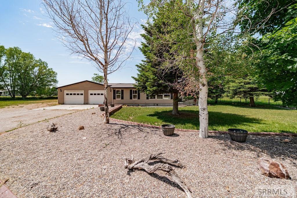62 S 35 W Property Photo 1