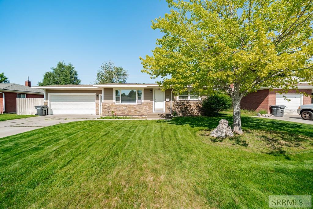 1020 Koster Avenue Property Photo 1