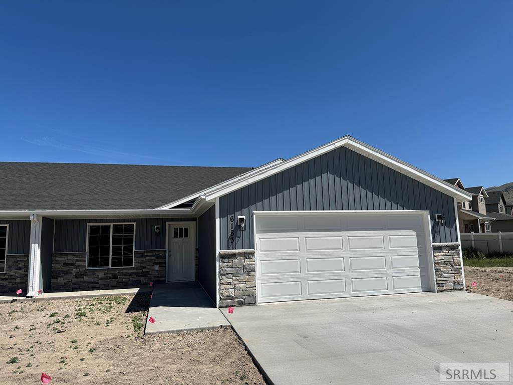 6183 Arapahoe