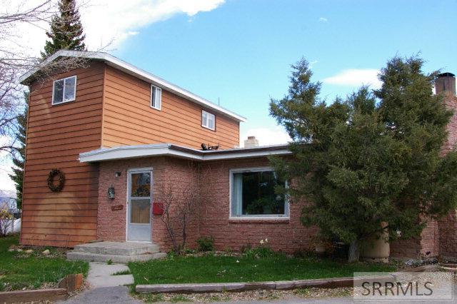 348 N Idaho Avenue Property Photo 1