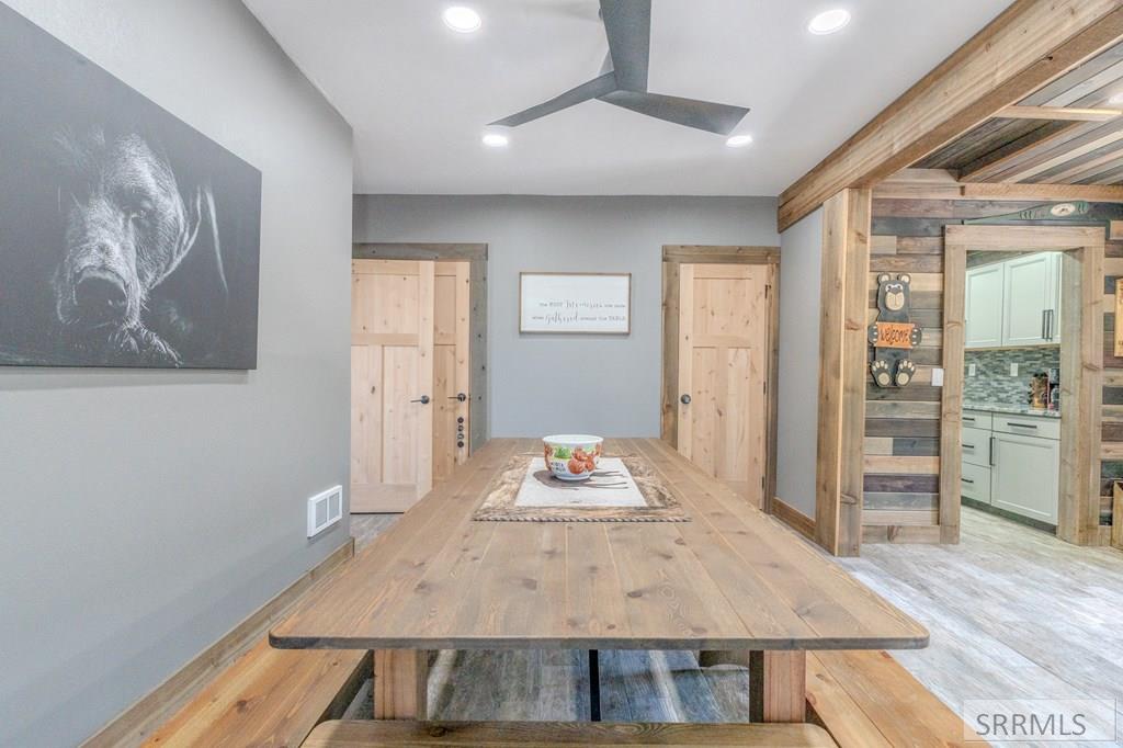 4460 Sawtelle Circle Property Photo 4