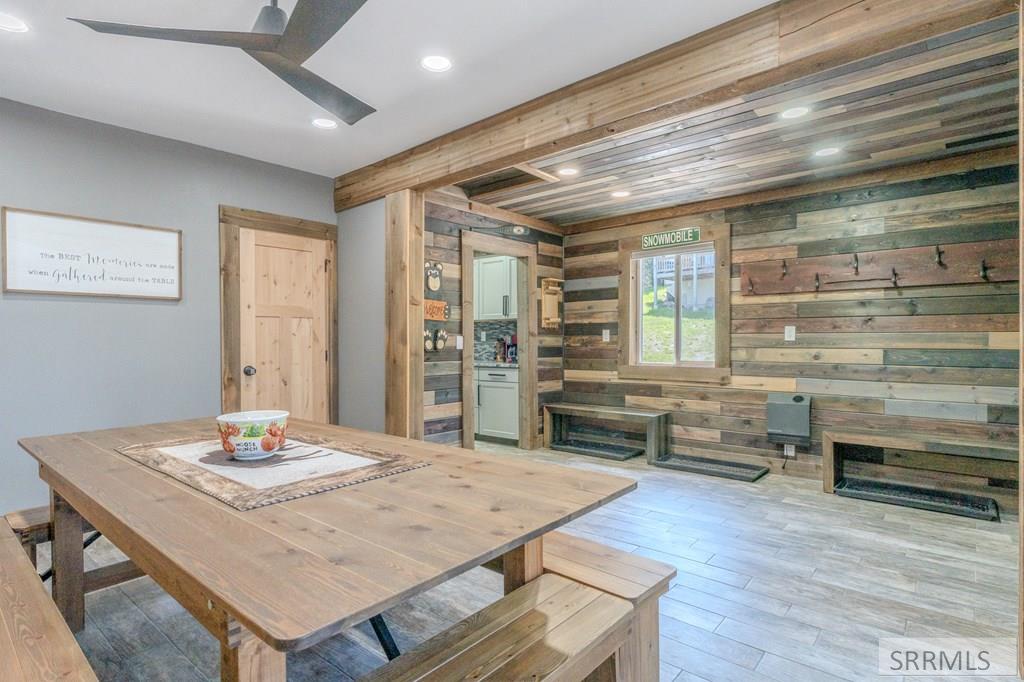 4460 Sawtelle Circle Property Photo 8