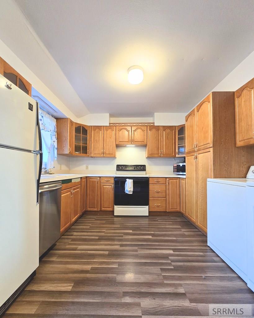 238 Louise Drive Property Photo 8