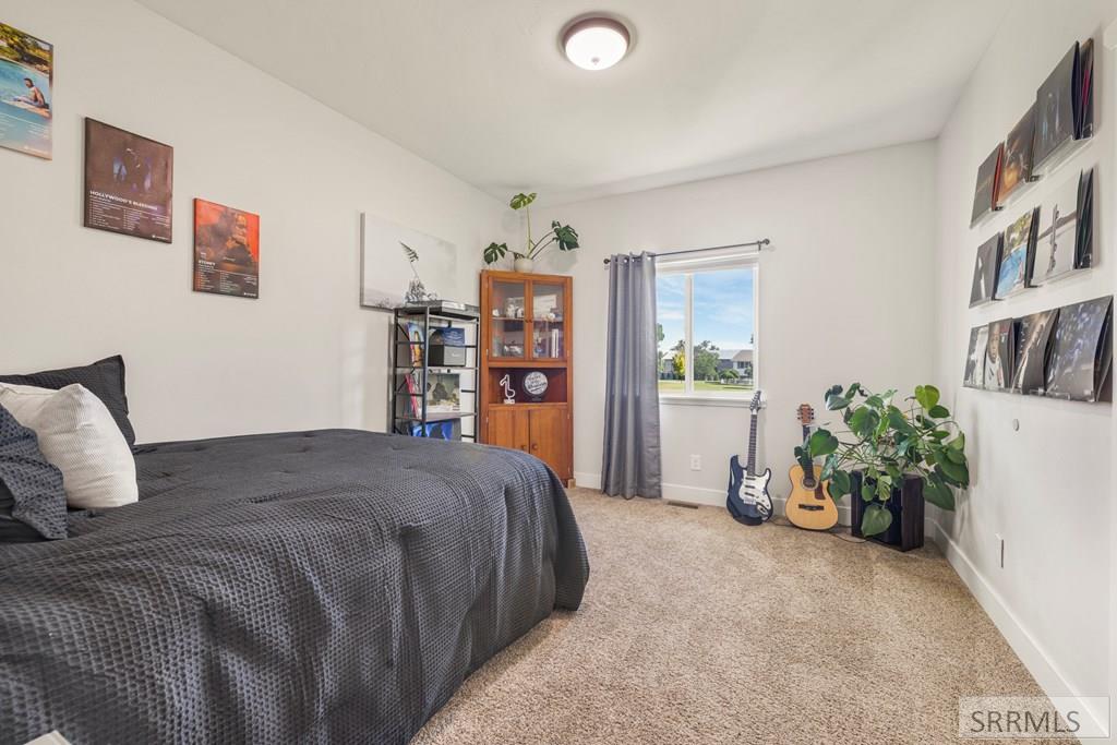 3552 E 630 N Property Photo 34
