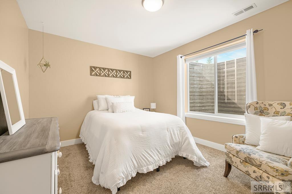 3552 E 630 N Property Photo 47