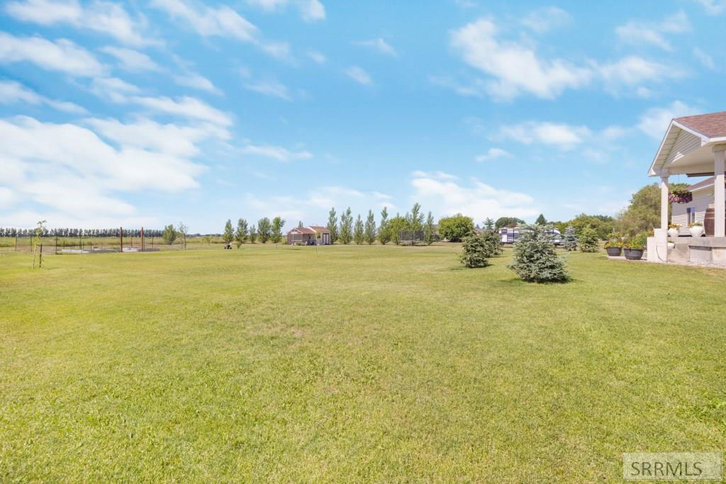 3552 E 630 N Property Photo 55