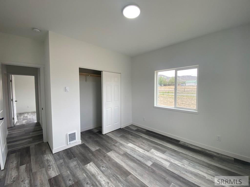 810 Excelsior Lane Property Photo 21
